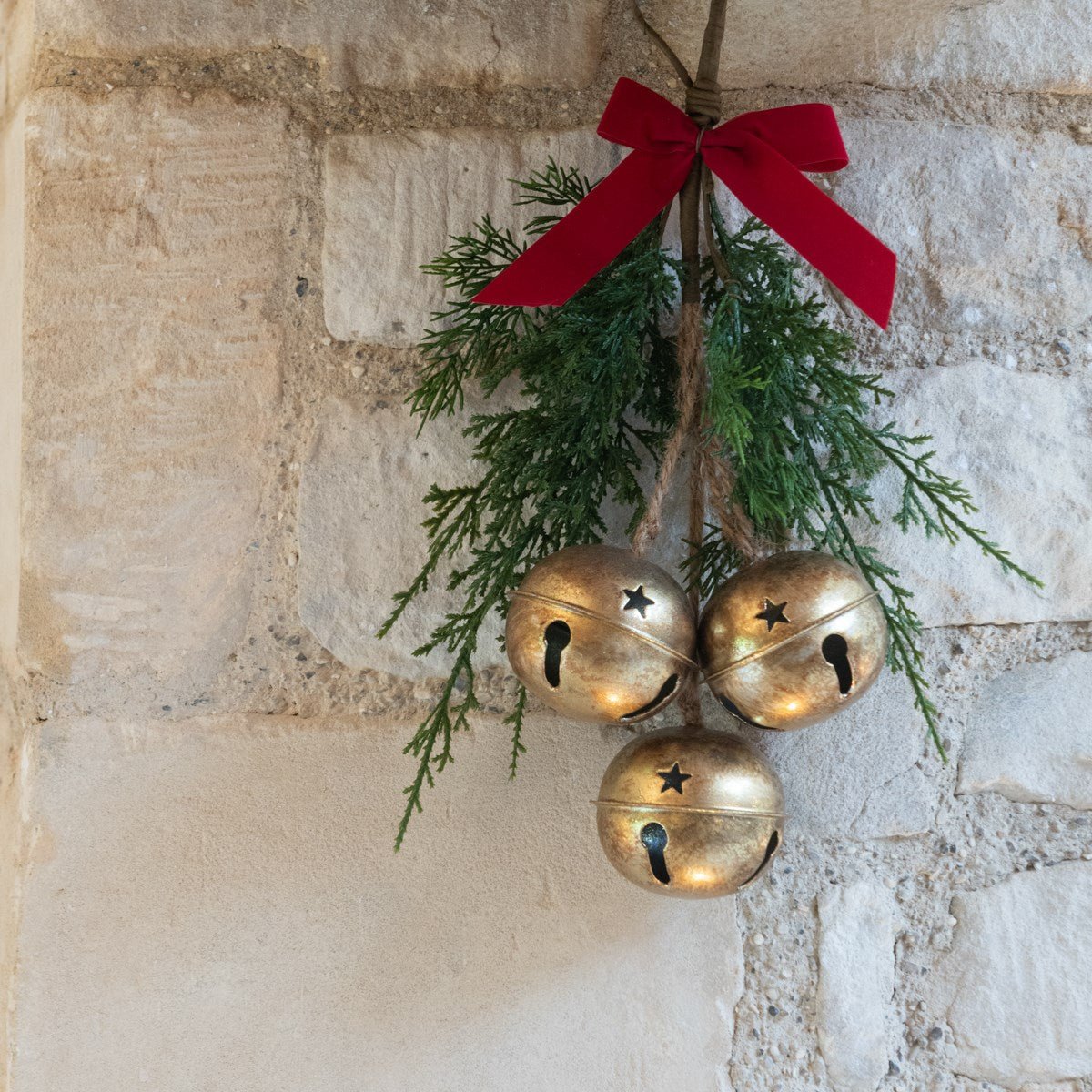 Hanging Bells With Bow