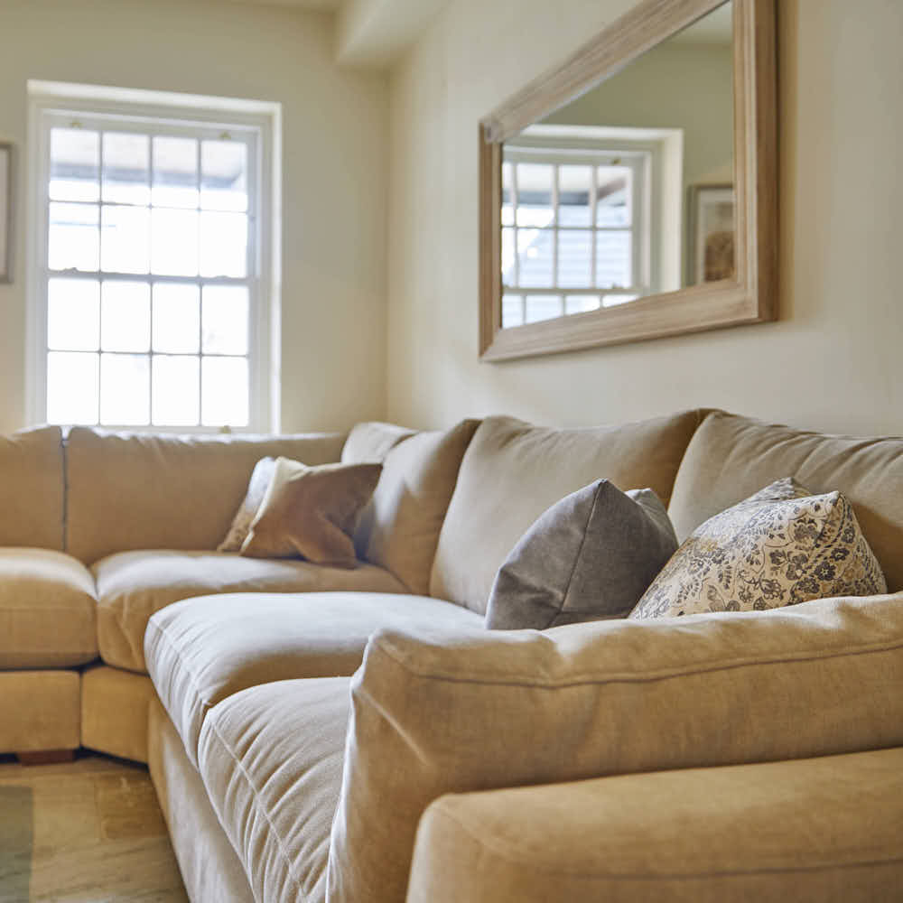 Henley Corner Sofa - Angela Reed - 