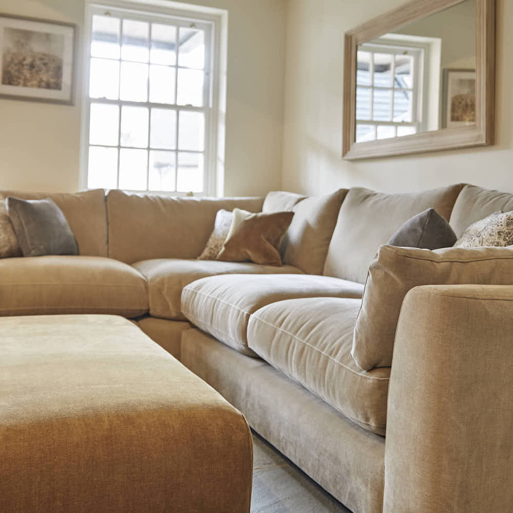 Henley Corner Sofa - Angela Reed - 