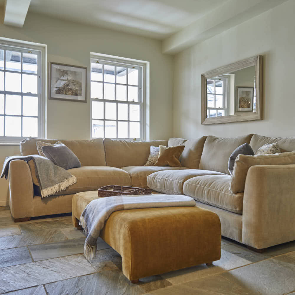 Henley Corner Sofa - Angela Reed - 