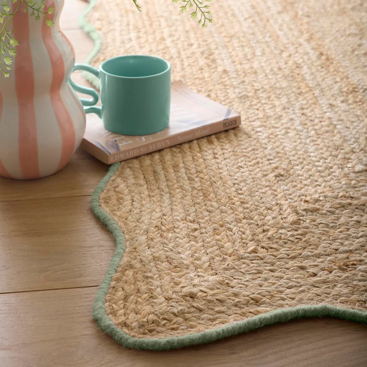 Origins Jute Scalloped Edge Rug, Green - Angela Reed - 