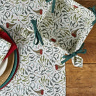 Robin and Mistletoe Bread Basket