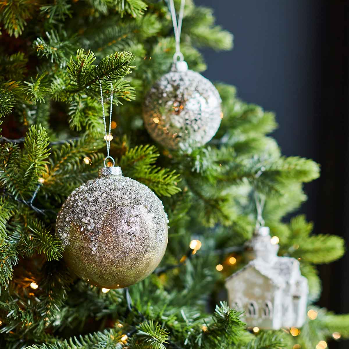 Silver Frost Sequin Bauble
