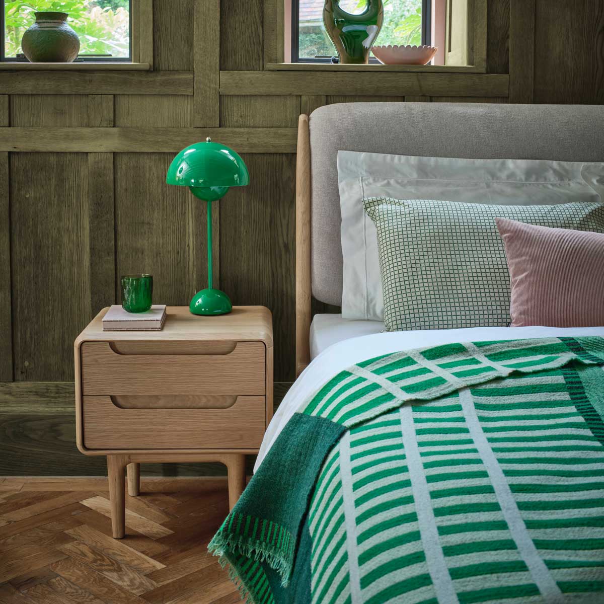 Winchester 2 Drawer Bedside