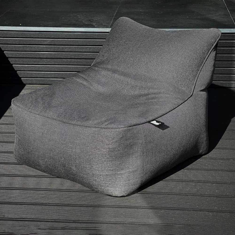 Indoor/Outdoor B-Chair Charcoal,Ecru